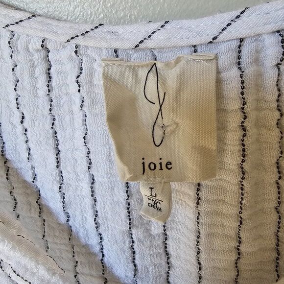 EUC JOIE PIN STRIPED SPLIT V NECK TASSEL ACCENT LOOSE FIT TOP SIZE L - Picture 14 of 15